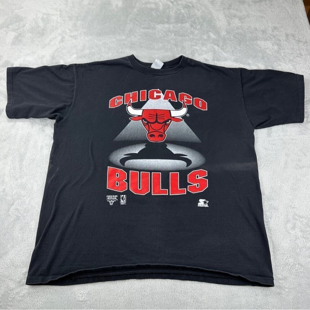Vintage Starter Men’s Size XL Chicago Bulls Black T Shirt